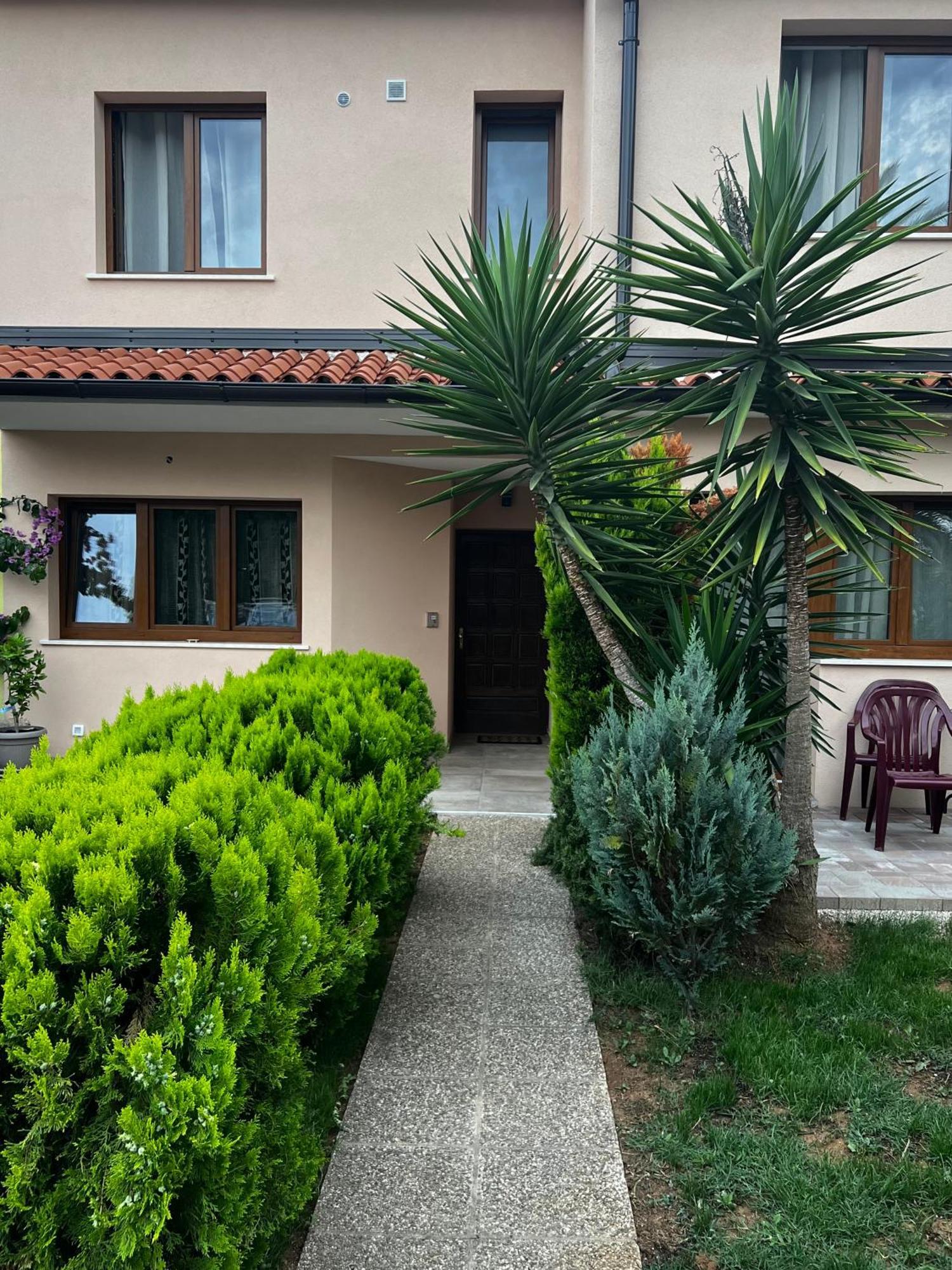 Eden Apartman Póla Kültér fotó